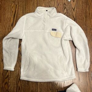 Patagonia White Fleece Pullover